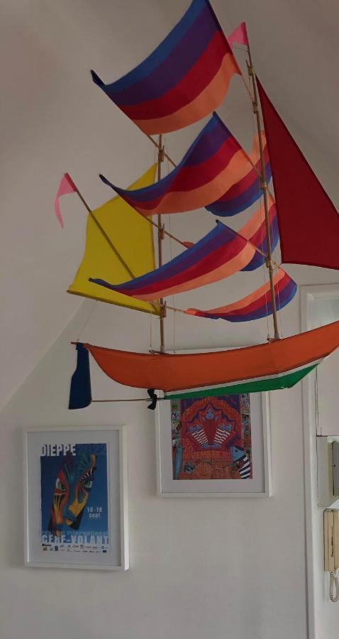 Toutes Voiles Dehors - Vue Mer & Chateau - Cosy ดิเอป ภายนอก รูปภาพ